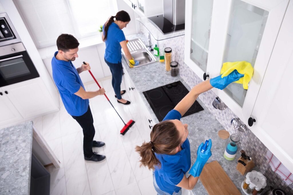 Cleaning Experts in Dubai